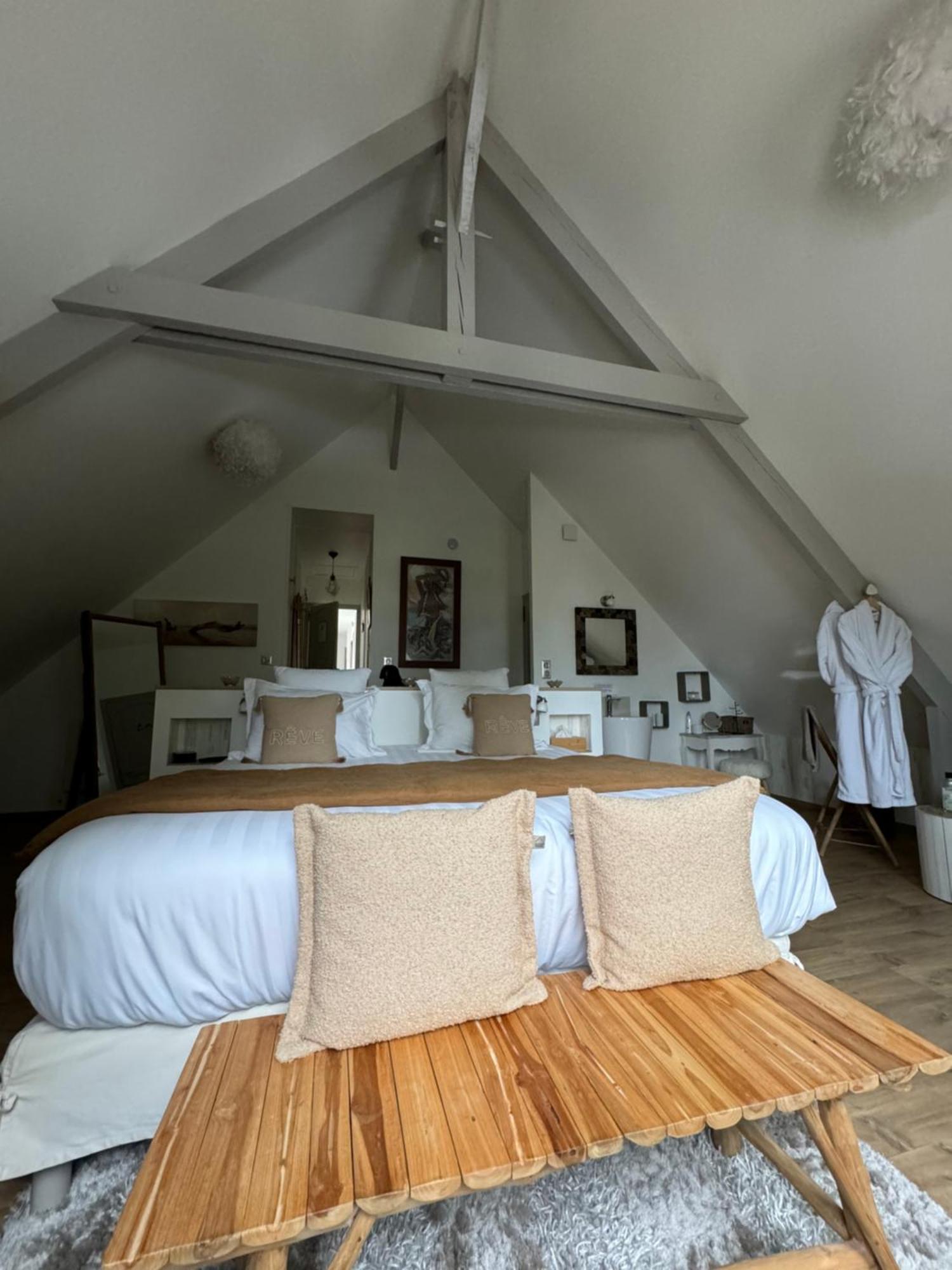 L'Oree Du Mont Proche Du Mont Saint Michel 뽕또흑송 외부 사진