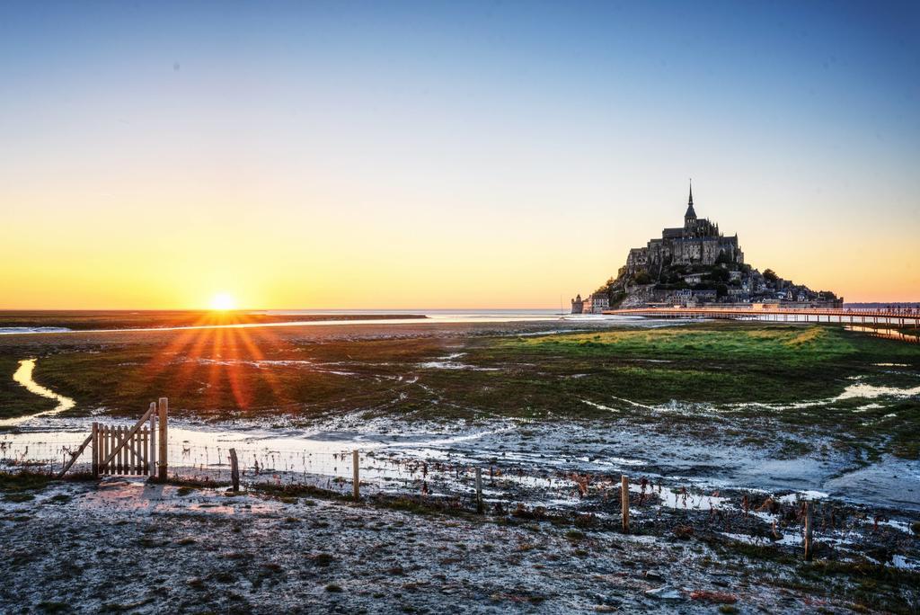 L'Oree Du Mont Proche Du Mont Saint Michel 뽕또흑송 외부 사진